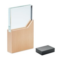 Βραβευτική πλακέτα.